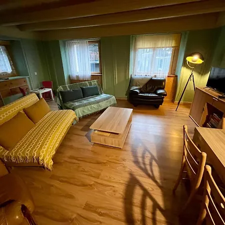 Historische Maisonettewohnung Bis 9 Gaeste, Magic Pass Belalp, Rosswald Und Mehr Naters Exterior photo