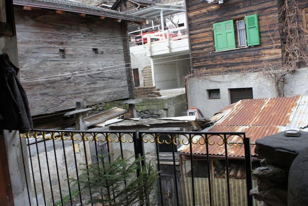 Historische Maisonettewohnung Bis 9 Gaeste, Magic Pass Belalp, Rosswald Und Mehr Apartment