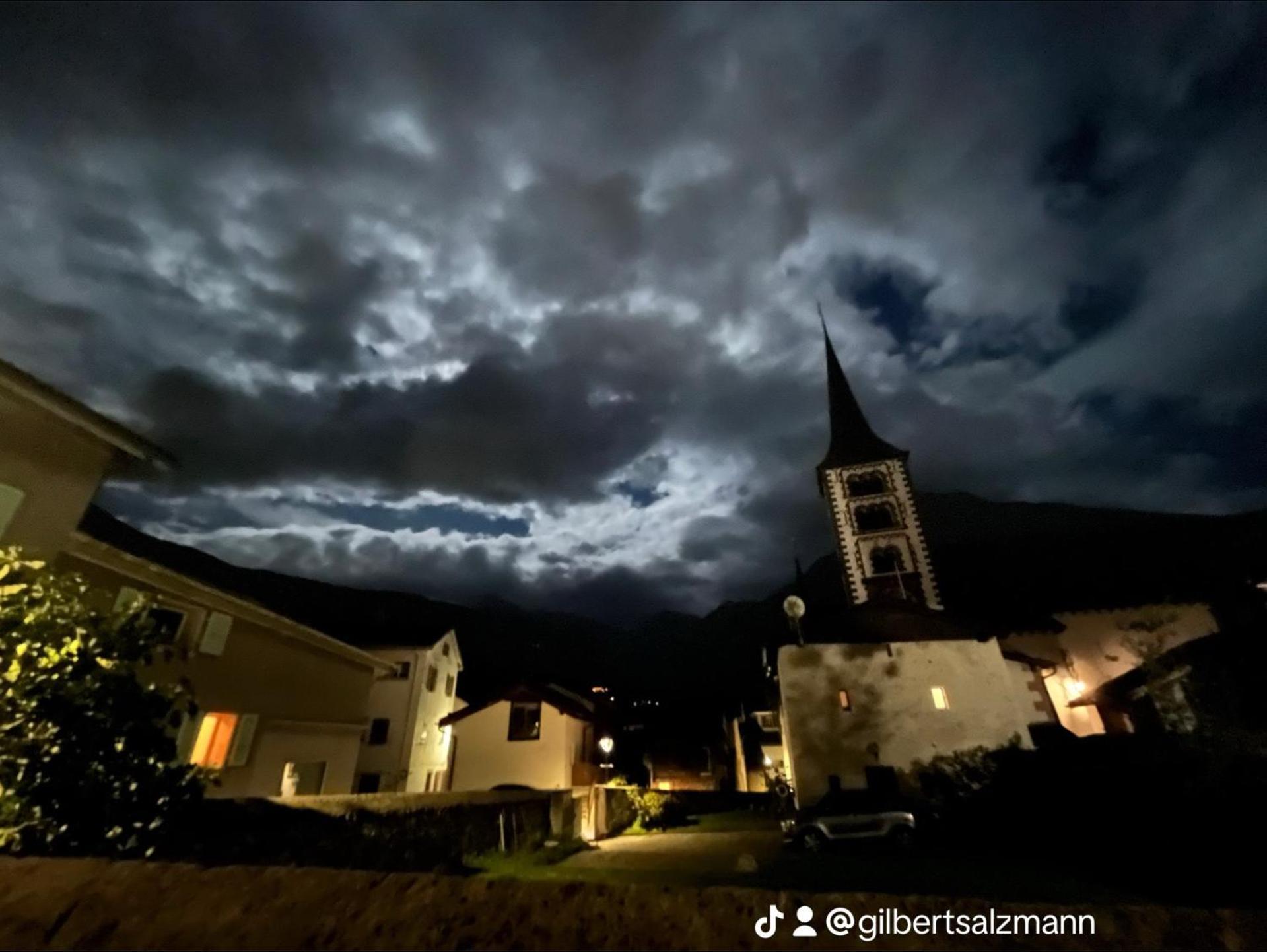 Historische Maisonettewohnung Bis 9 Gaeste, Magic Pass Belalp, Rosswald Und Mehr Apartment *