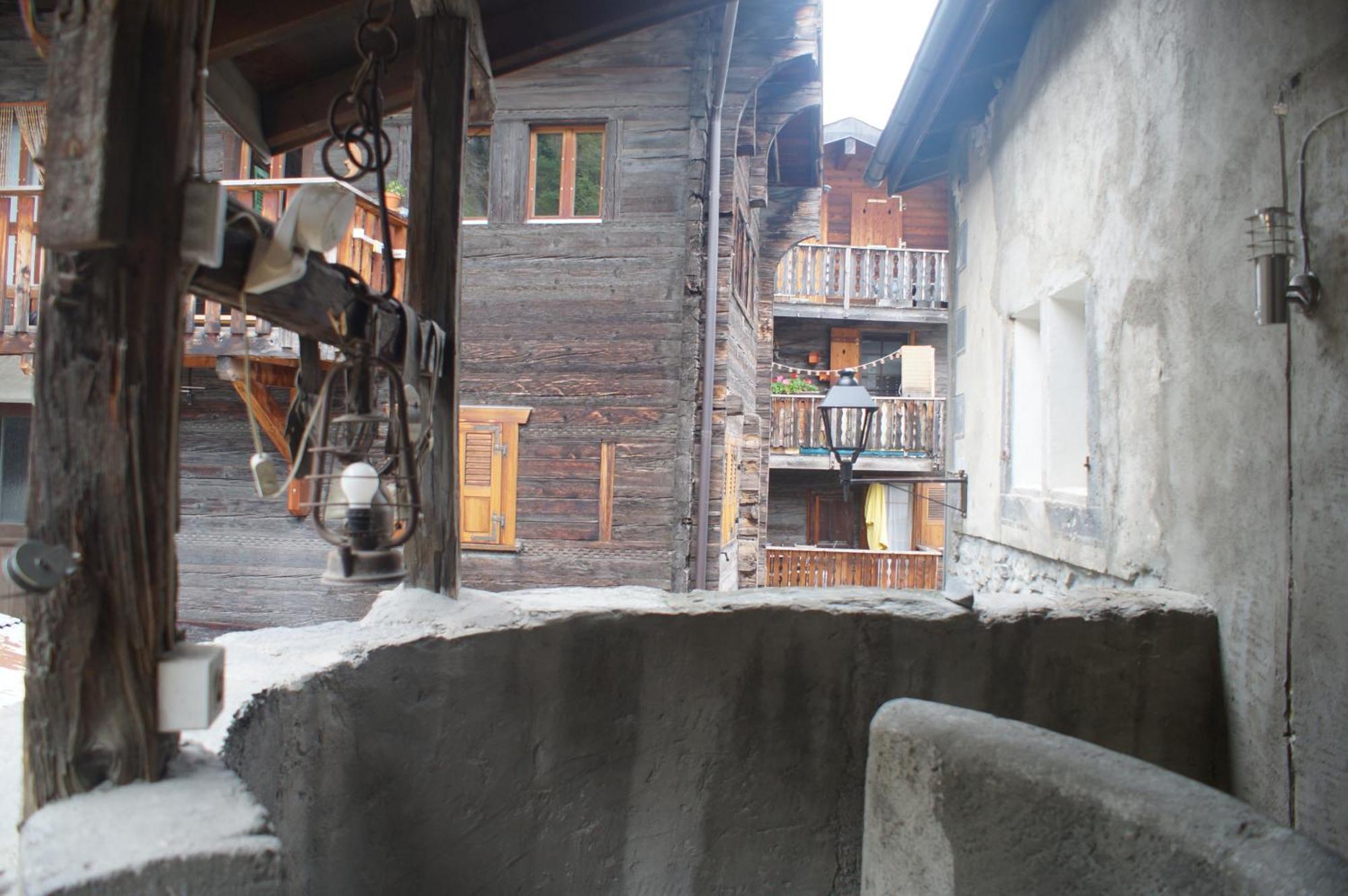 Historische Maisonettewohnung Bis 9 Gaeste, Magic Pass Belalp, Rosswald Und Mehr Apartment *